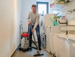 Clearance TC-VC 1930 S Wet / Dry Vacuum Cleaners